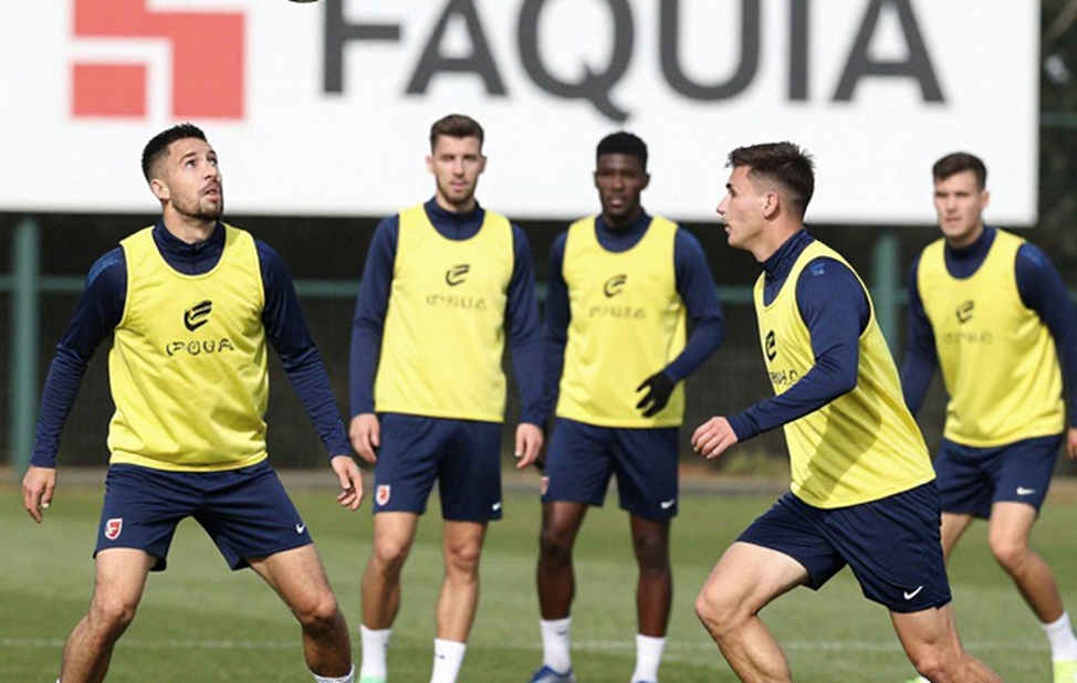 Đêm Wembley phơi bày nỗi đau xây dựng của Tuchel: Tây Ban Nha pressing hoàn hảo, nhưng bốn phút đã lật ngược tất cả