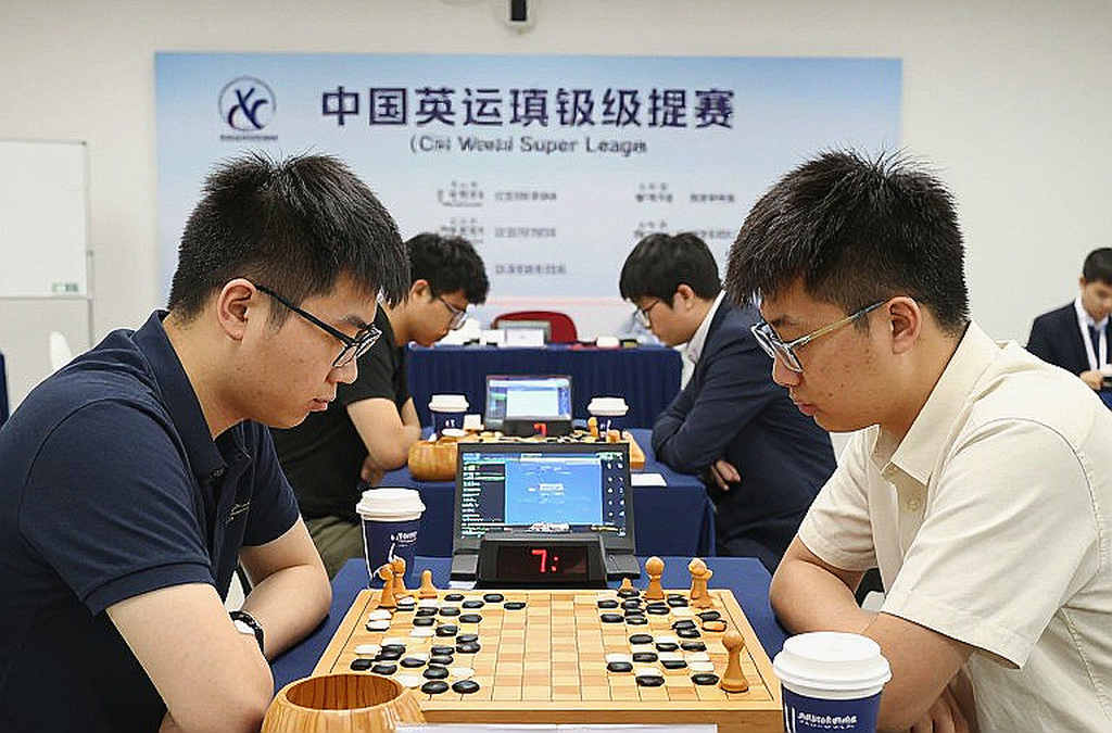 Olympiad cờ vua lần thứ 46 tại Samarkand: 208 đội, 11 ván và bài toán bảo vệ cú đúp của Ấn Độ Olympiad cờ vua lần thứ 46 tại Samarkand: 208 đội, 11 ván và bài toán bảo vệ cú đúp của Ấn Độ