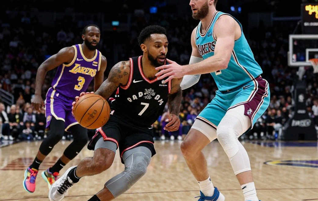 31 Points in the First Quarter: Arellano's Fast-Start Pattern and the Small-Sample Problem 31 Points in the First Quarter: Arellano's Fast-Start Pattern and the Small-Sample Problem