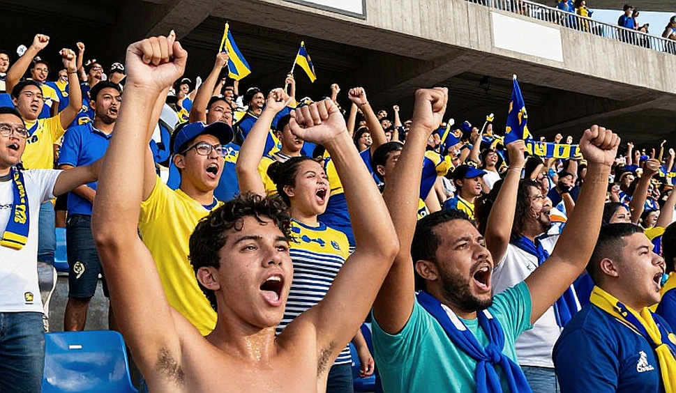 Duy Nhat and the Lessons from Losses on Thai Soil: 'Spectators record the score, I record the heartbeat of the entire stadium' Duy Nhat and the Lessons from Losses on Thai Soil: 'Spectators record the score, I record the heartbeat of the entire stadium'