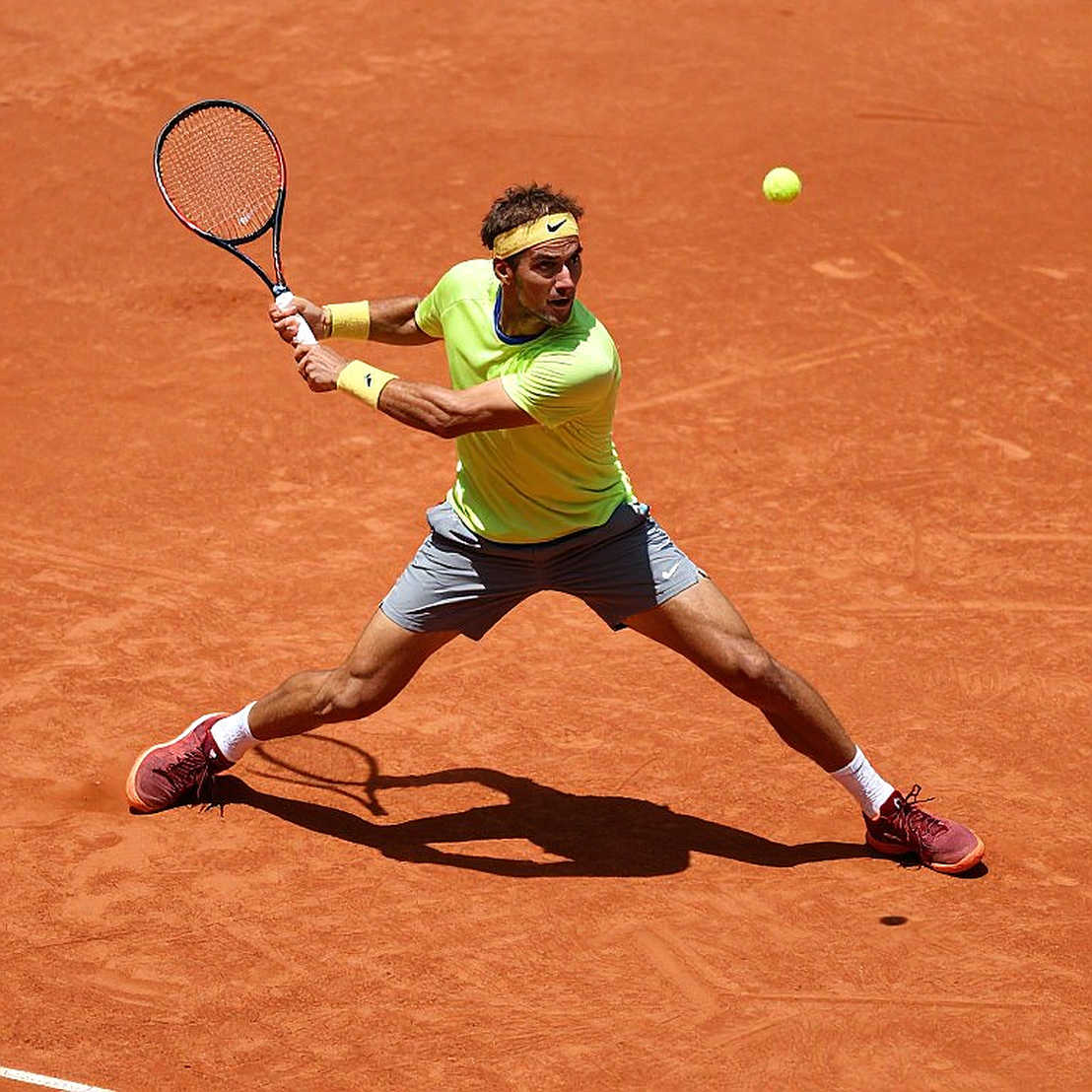 Zverev vào bán kết Thượng Hải: 80% giao bóng một và bài toán sau tỉ số 6-4, 6-4