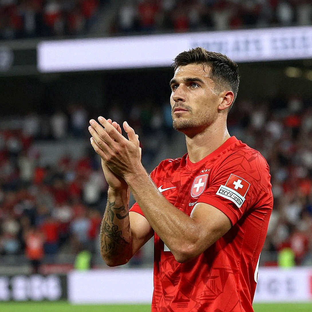 Đà Nẵng 3-0 Nam Định: hai lần VAR, hai thẻ đỏ và khoảng trống Xuân Son