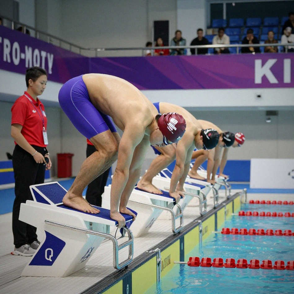 1:49.37 ở Baku: Bản ghi Trung Quốc của Chen Juner và khoảng cách 2,52 giây không ai nhắc tới