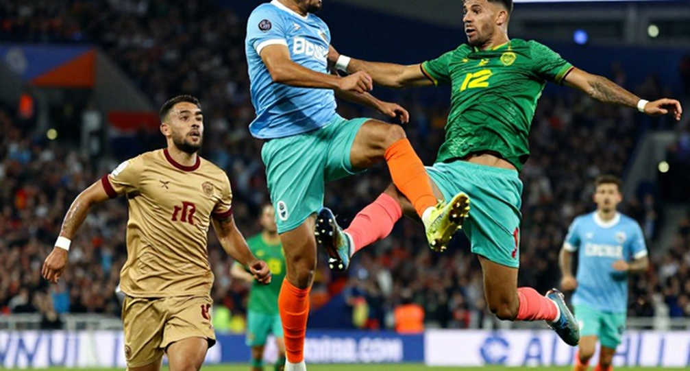 Bounou và pha cứu thua hay nhất vòng 7 giữa chiến thắng 6-0 của Al-Hilal Bounou và pha cứu thua hay nhất vòng 7 giữa chiến thắng 6-0 của Al-Hilal