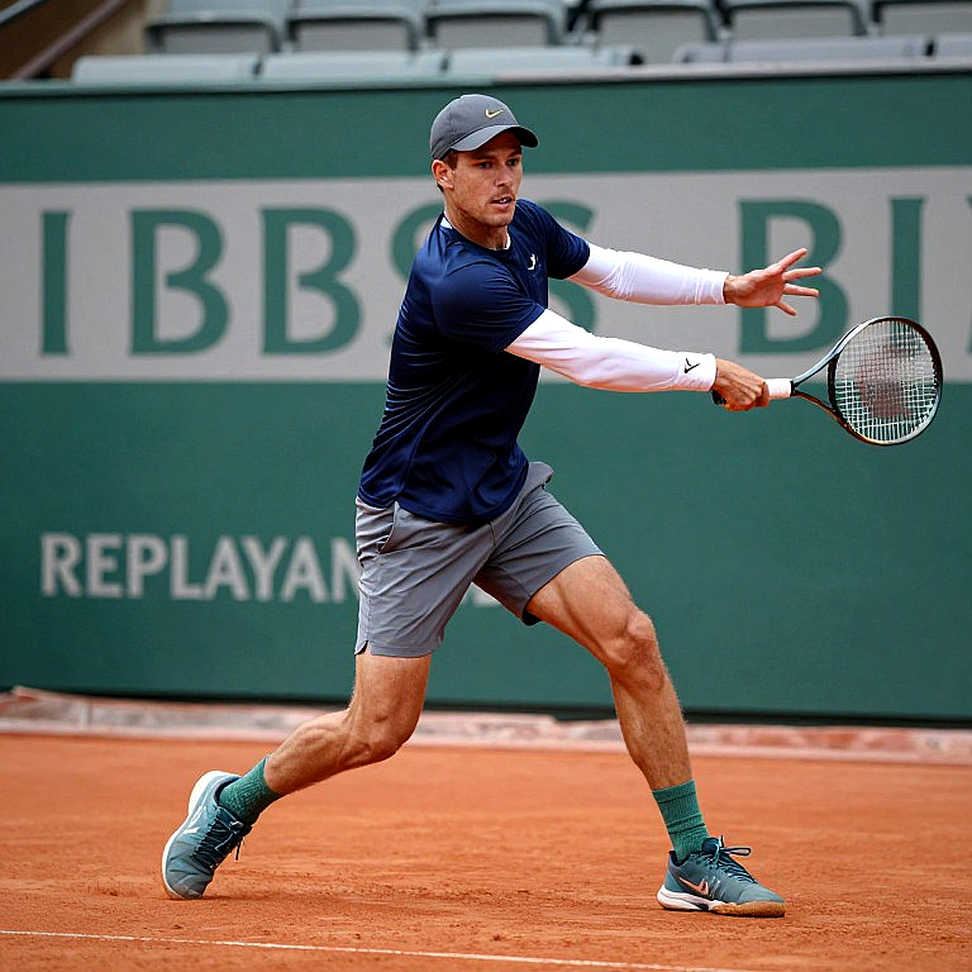 Alex Eala và cơn sốt Philippines tại US Open: Khi một cô gái 21 tuổi làm say đắm cả nước