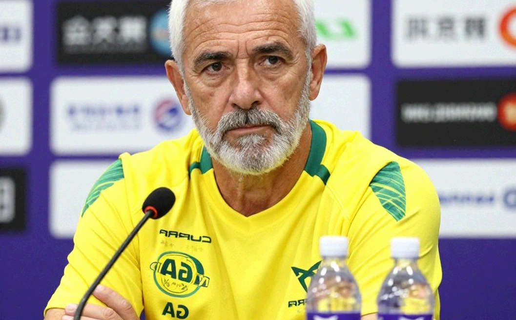 Indonesia Recall 11 Players for FIFA ASEAN Cup 2026: Herdman Reopens the Goalkeeper Battle, Hilgers Still Unresolved Indonesia Recall 11 Players for FIFA ASEAN Cup 2026: Herdman Reopens the Goalkeeper Battle, Hilgers Still Unresolved