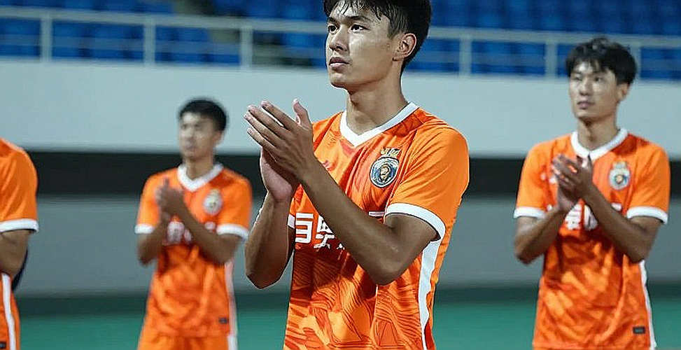 Vì sao mô hình chuyển nhượng đánh giá sai tiềm năng trẻ và bỏ qua hóa học phòng thay đồ Vì sao mô hình chuyển nhượng đánh giá sai tiềm năng trẻ và bỏ qua hóa học phòng thay đồ