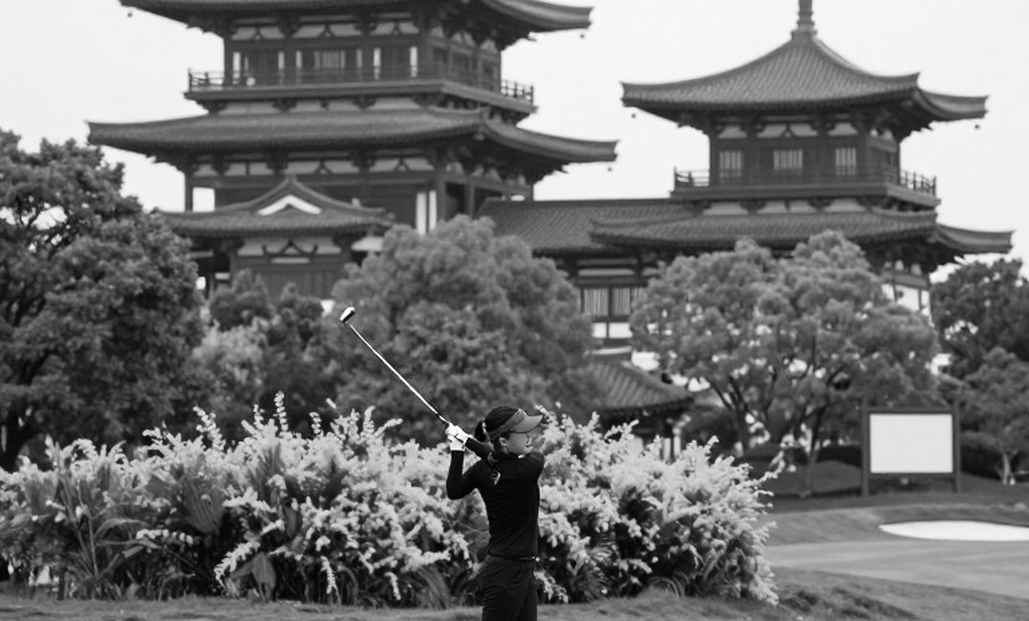 Golf trẻ Việt Nam: 3,4 gậy chênh lệch mỗi vòng và khoảng lặng giữa hai thế hệ