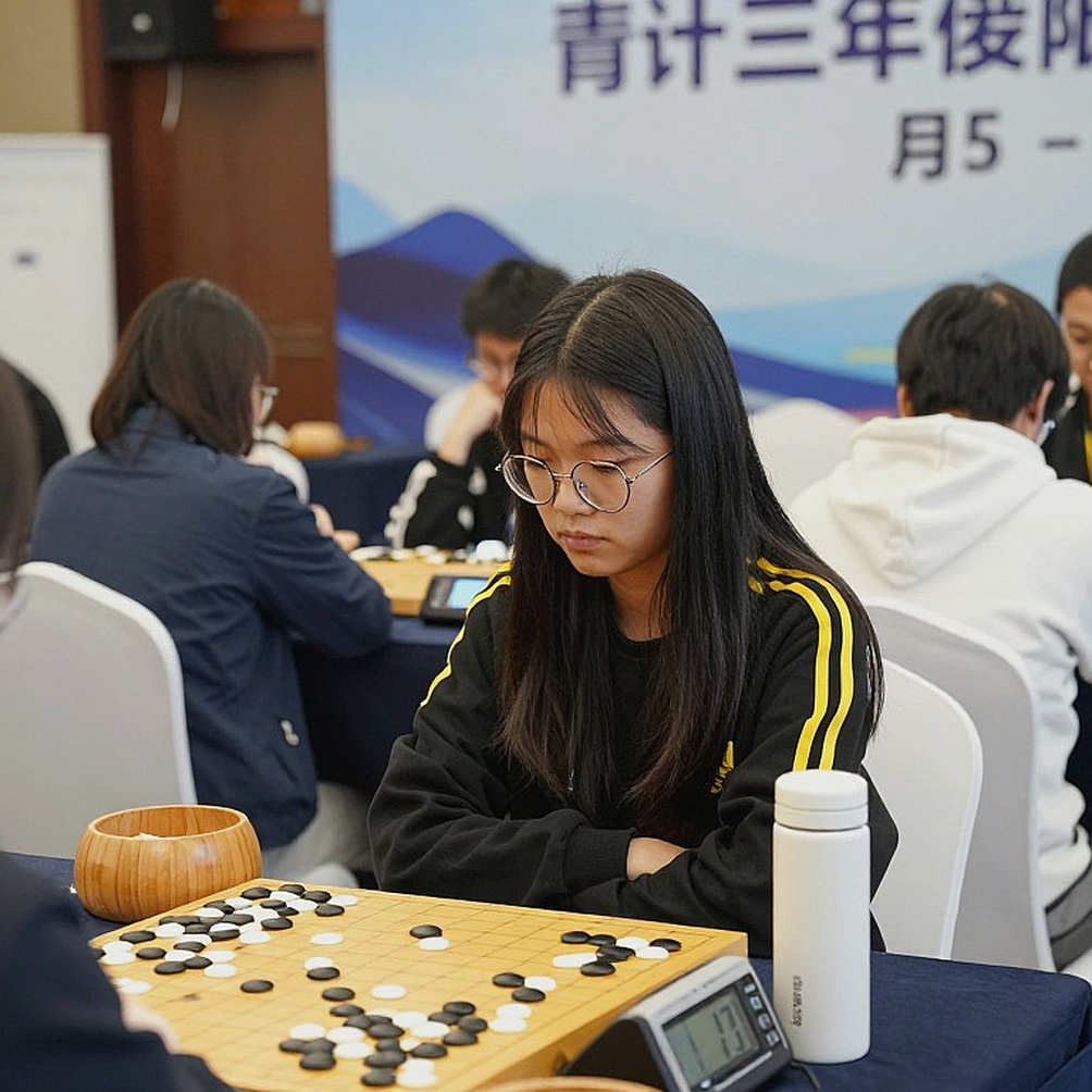 27 ván cờ ngắn của ChessBase Magazine 225 và câu hỏi về cách chúng ta học cờ