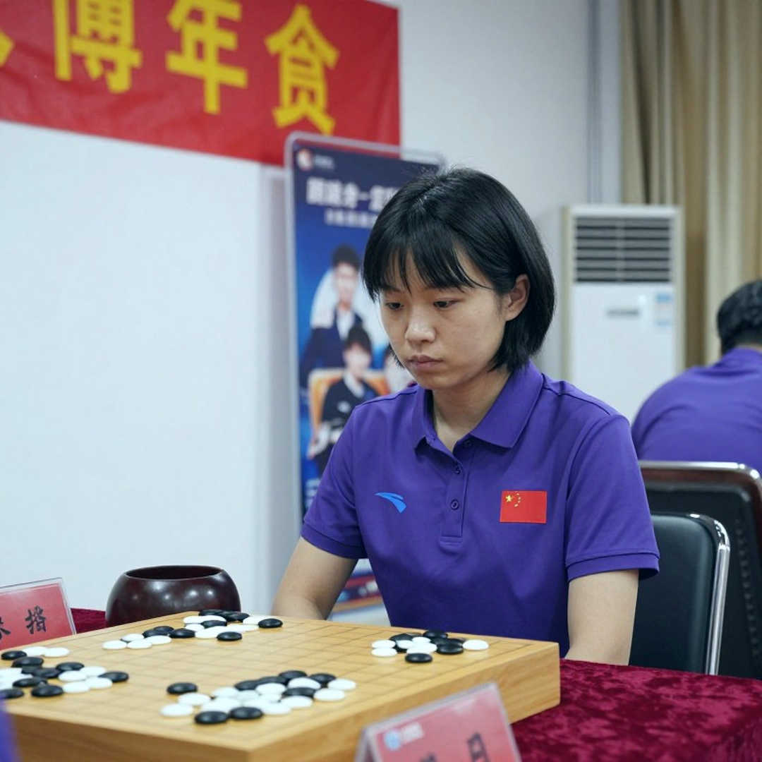 Phòng thủ Ấn Độ của Vua và canh bạc 9...a5: Lối thoát chiến lược khỏi cối xay lý thuyết động cơ