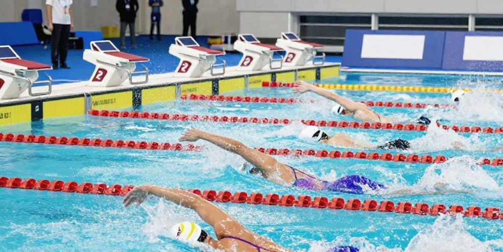 4:30.48 của Kennedi Dobson: kỷ lục SEC được xây ở 50 yard đầu và giữ bằng 450 yard sau