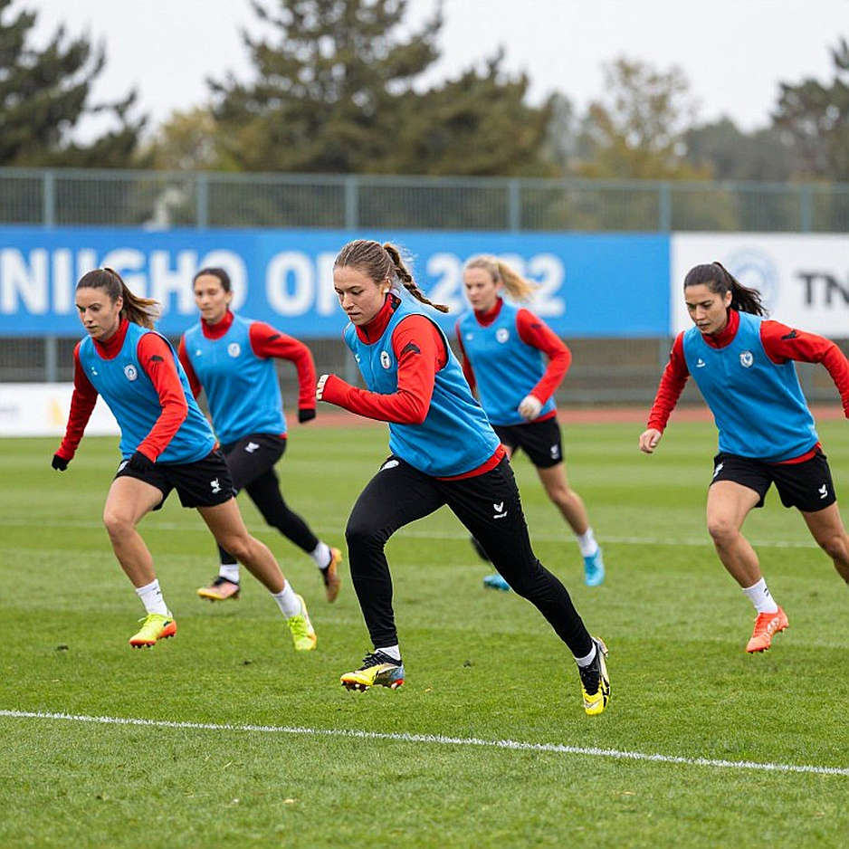 75 phút của Văn Quyết, một tuần chuẩn bị và khoảng trống tỷ số ở Hàng Đẫy